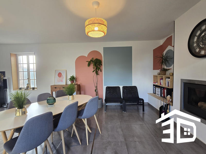 Maison - 180 m² - 8 pièces