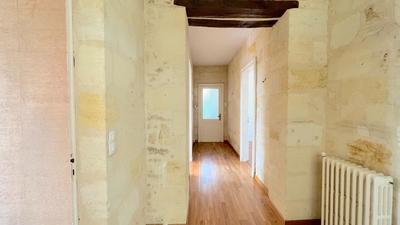 Maison en pierre - 317 m² - 11 pièces