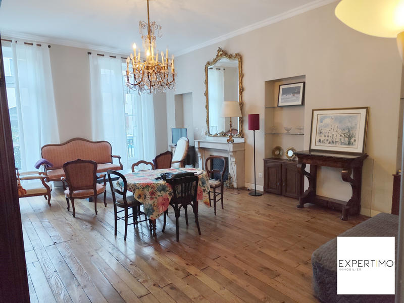 Appartement - 70 m² - 2 pièces