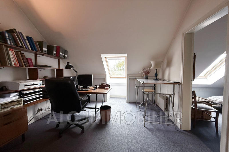 Maison - 135 m² - 6 pièces