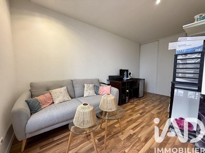 Maison - 301 m² - 13 pièces