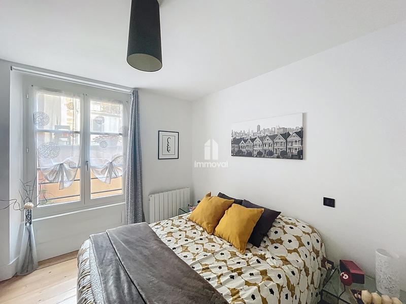 Appartement - 81 m² - 4 pièces