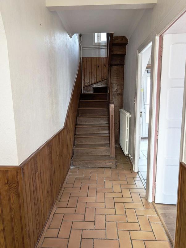 Maison - 168 m² - 10 pièces