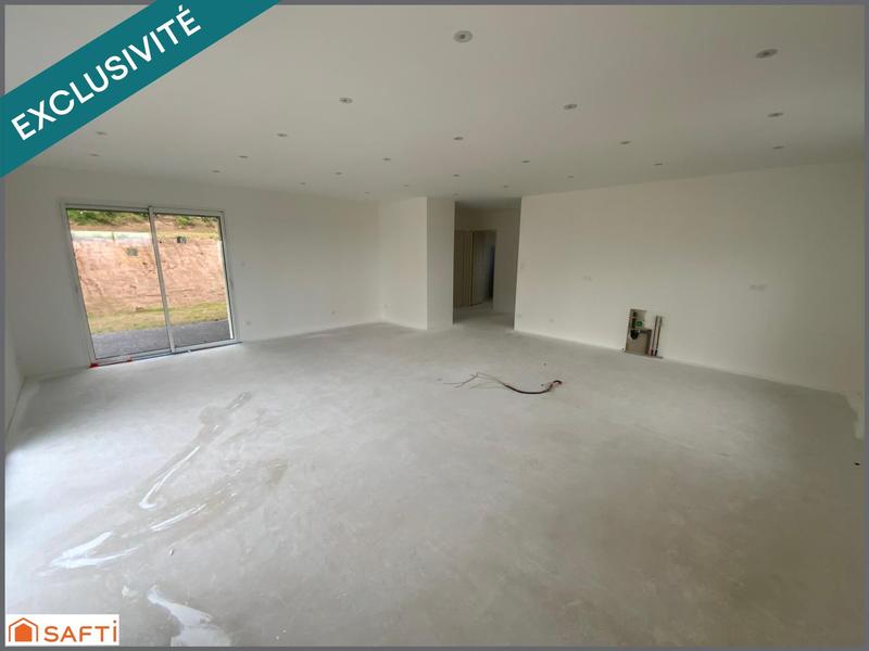 Maison - 140 m² - 6 pièces