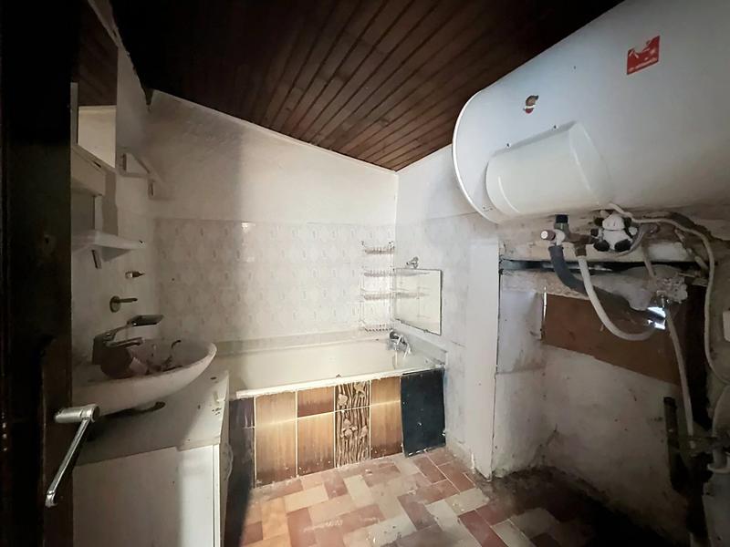 Immeuble - 139 m² - 7 pièces