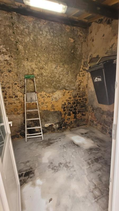 Maison - 90 m² - 6 pièces