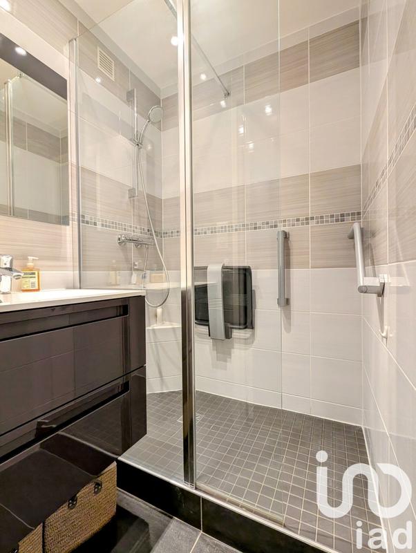 Appartement - 92 m² - 5 pièces