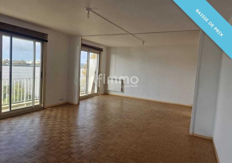 Appartement - 85 m² - 3 pièces