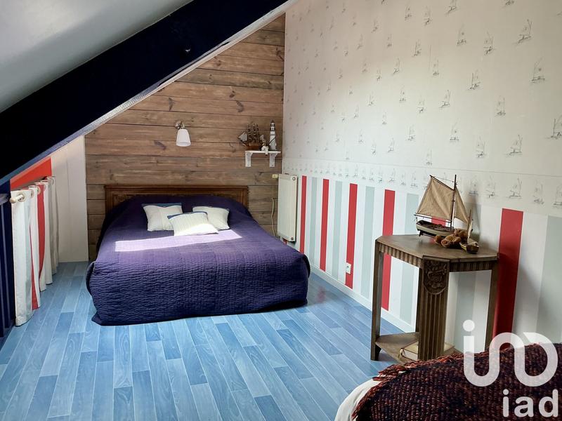 Maison de campagne - 470 m² - 8 pièces