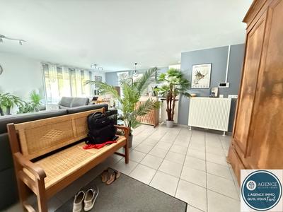 Maison - 92 m² - 4 pièces