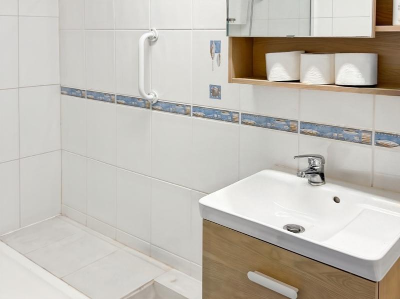 Maison - 387 m² - 8 pièces