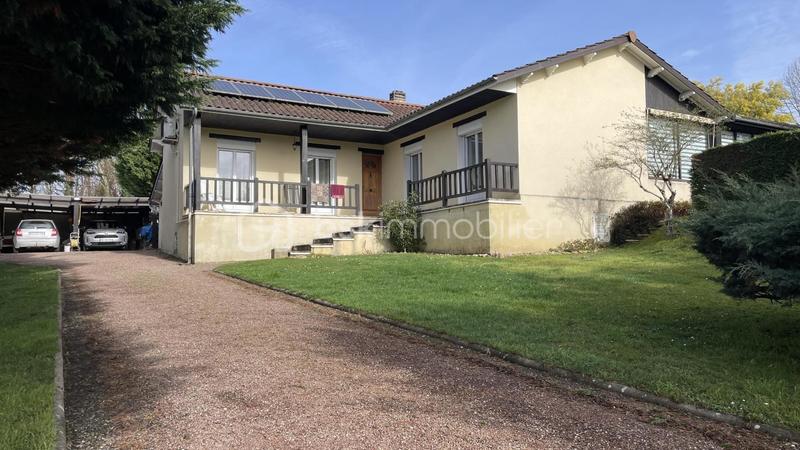 Maison - 135 m² - 6 pièces