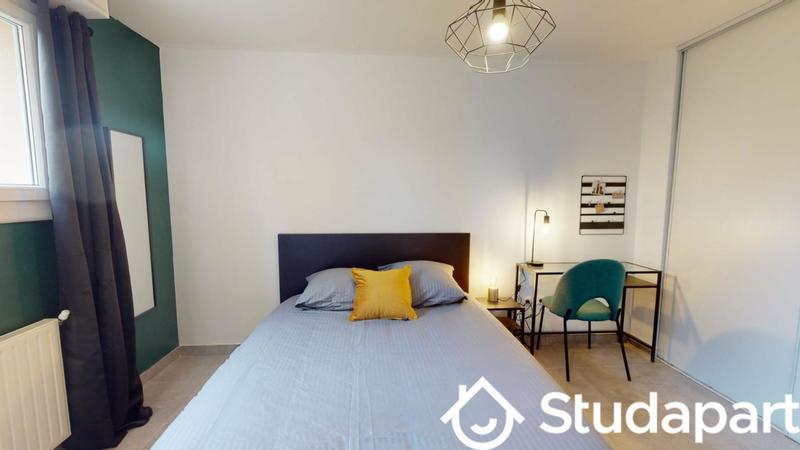 Chambre - 10 m² - 1 pièce