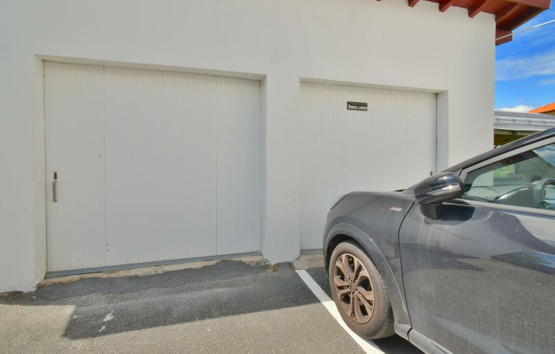 Appartement - 99 m² - 5 pièces