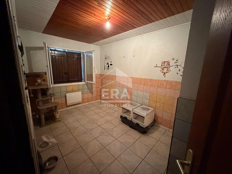 Maison - 122 m² - 6 pièces