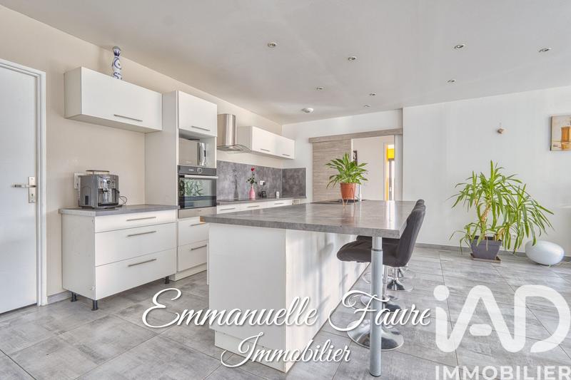 Maison - 115 m² - 5 pièces