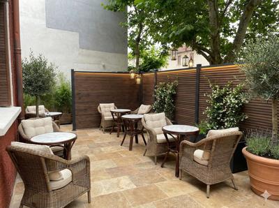 Fonds de commerce - Magasins - 100 m²