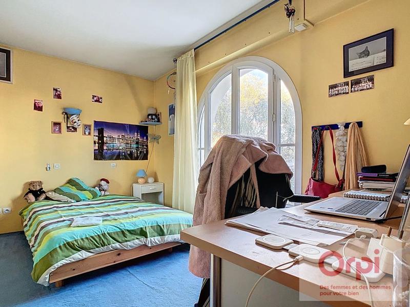 Maison - 169 m² - 4 pièces