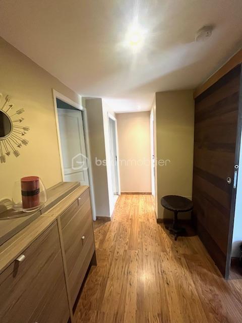 Mazet - 230 m² - 7 pièces