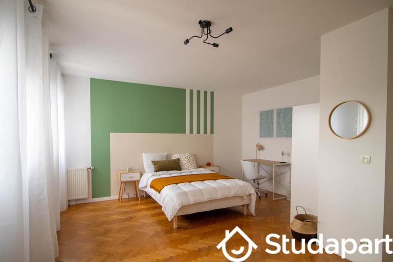 Chambre - 15 m² - 1 pièce