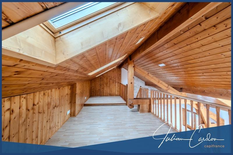 Duplex - 102 m² - 4 pièces