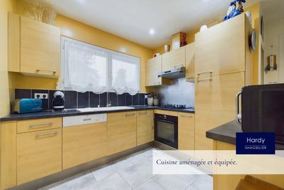 Maison - 130 m² - 5 pièces