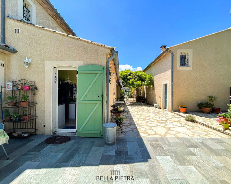 Maison - 177 m² - 6 pièces