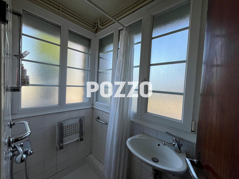 Maison - 137 m² - 8 pièces