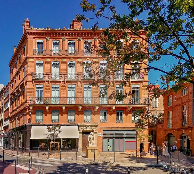 Appartement - 70 m² - 2 pièces