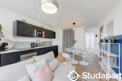 Chambre - 10 m² - 1 pièce