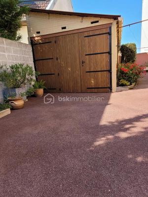 Maison traditionnelle - 125 m² - 5 pièces