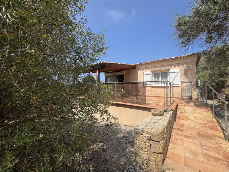 Villa - 130 m² - 5 pièces