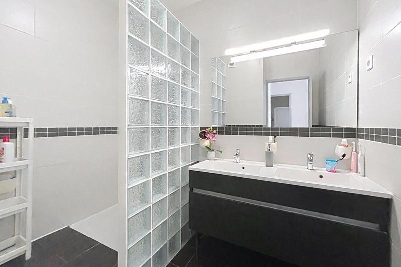 Appartement - 94 m² - 5 pièces