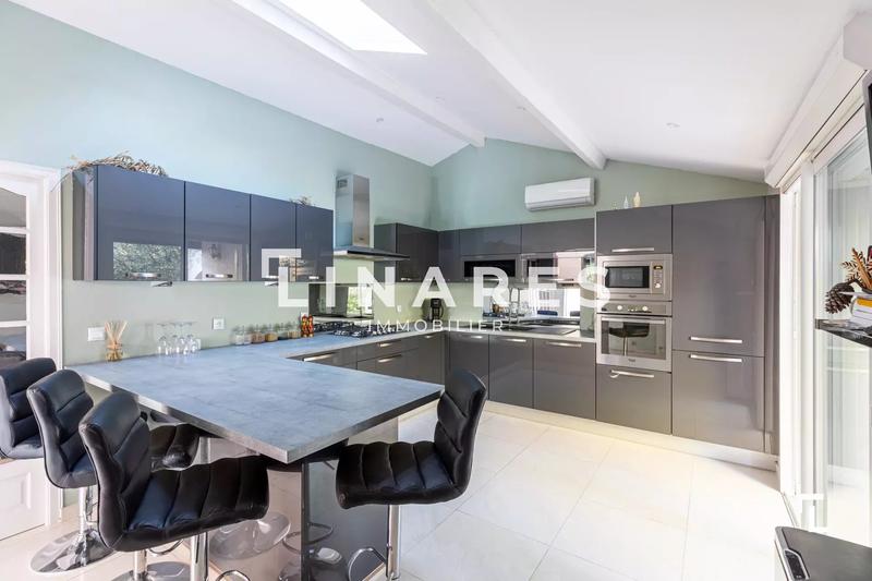 Maison - 130 m² - 4 pièces