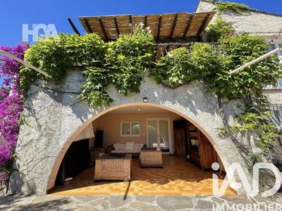 Maison - 142 m² - 6 pièces