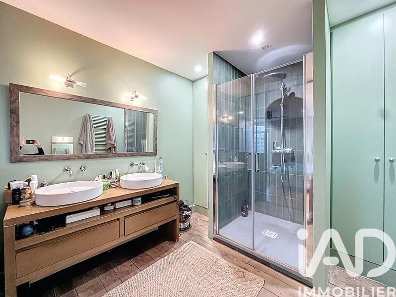 Maison de maîtres - 350 m² - 11 pièces