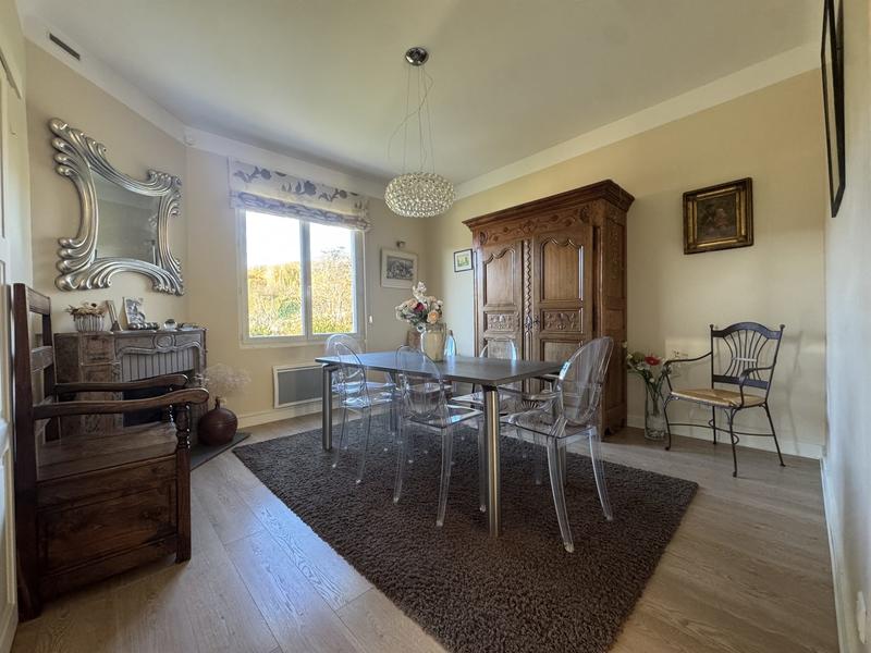 Villa - 168 m² - 5 pièces