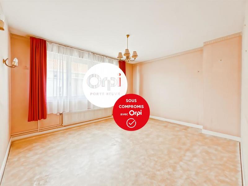 Maison - 98 m² - 6 pièces