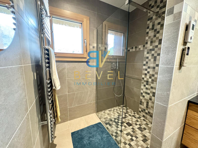 Maison - 160 m² - 4 pièces