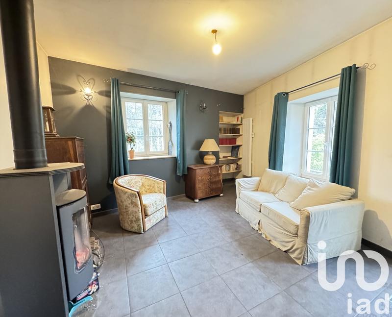 Maison - 600 m² - 15 pièces