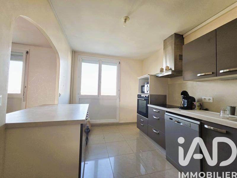 Appartement - 92 m² - 4 pièces