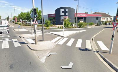 Fonds de commerce - Local commercial - 180 m²