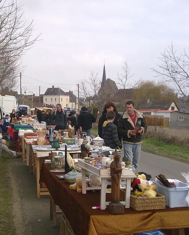 Brocante - bric à brac - artisanat