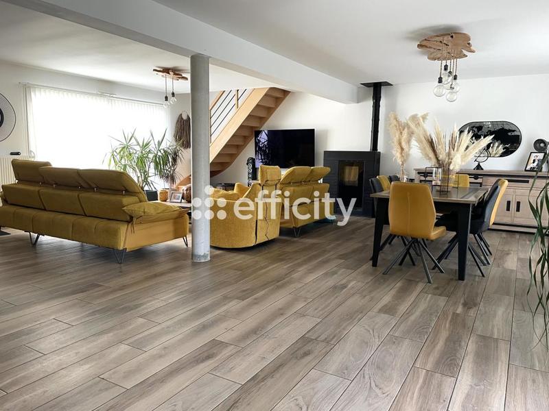 Maison - 169 m² - 8 pièces