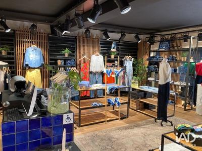 Local commercial - 100 m²