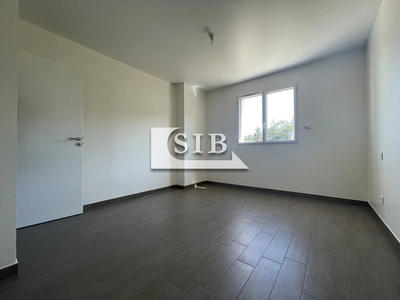 Maison - 76 m² - 4 pièces