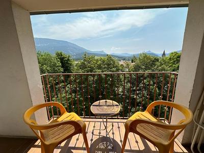 Maison - 776 m² - 30 pièces