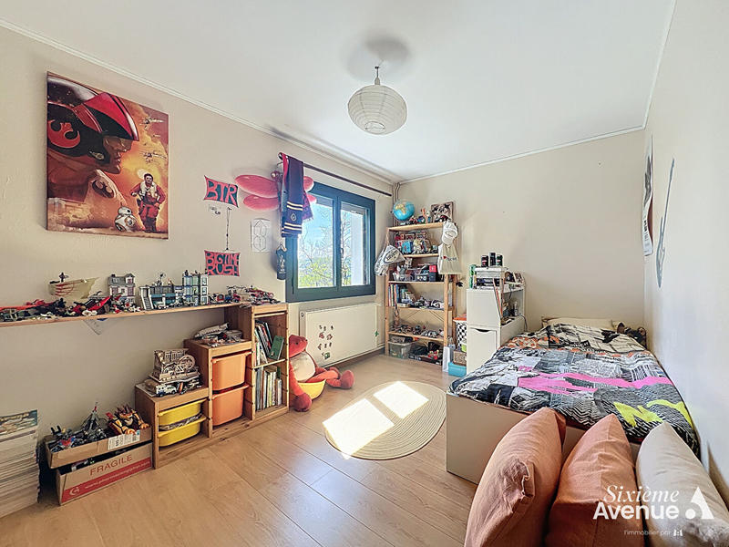 Maison - 179 m² - 10 pièces