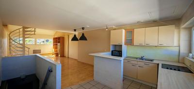 Loft - 70 m² - 3 pièces