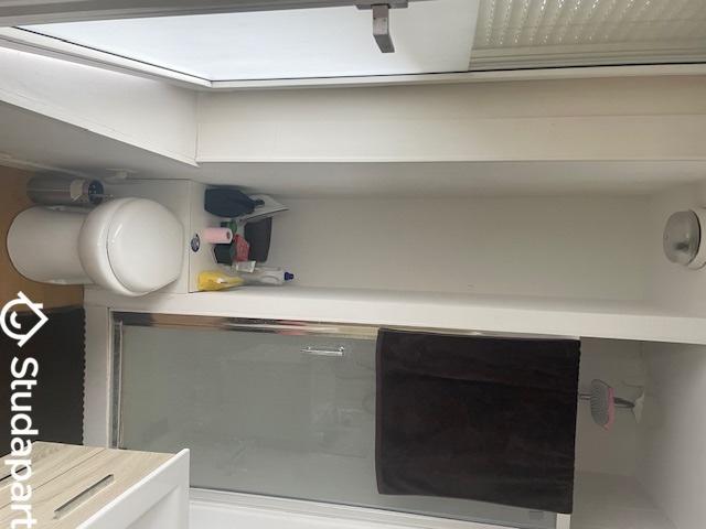 Chambre - 9 m² - 1 pièce